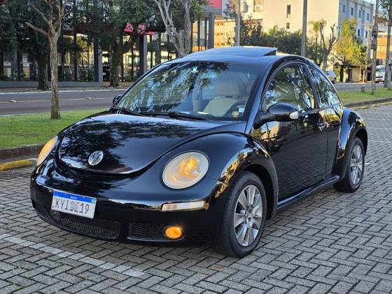VOLKSWAGEN NEW BEETLE 2.0 MI 8V GASOLINA 2P AUTOMÁTICO VOLKSWAGEN NEW BEETLE 2.0 MI 8V GASOLINA 2P AUTOMÁTICO